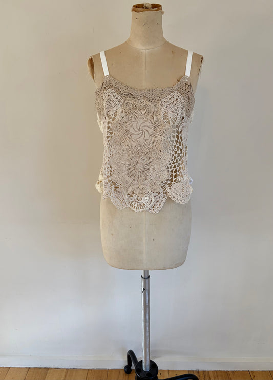 Doily spaghetti strap camisole singlet 8