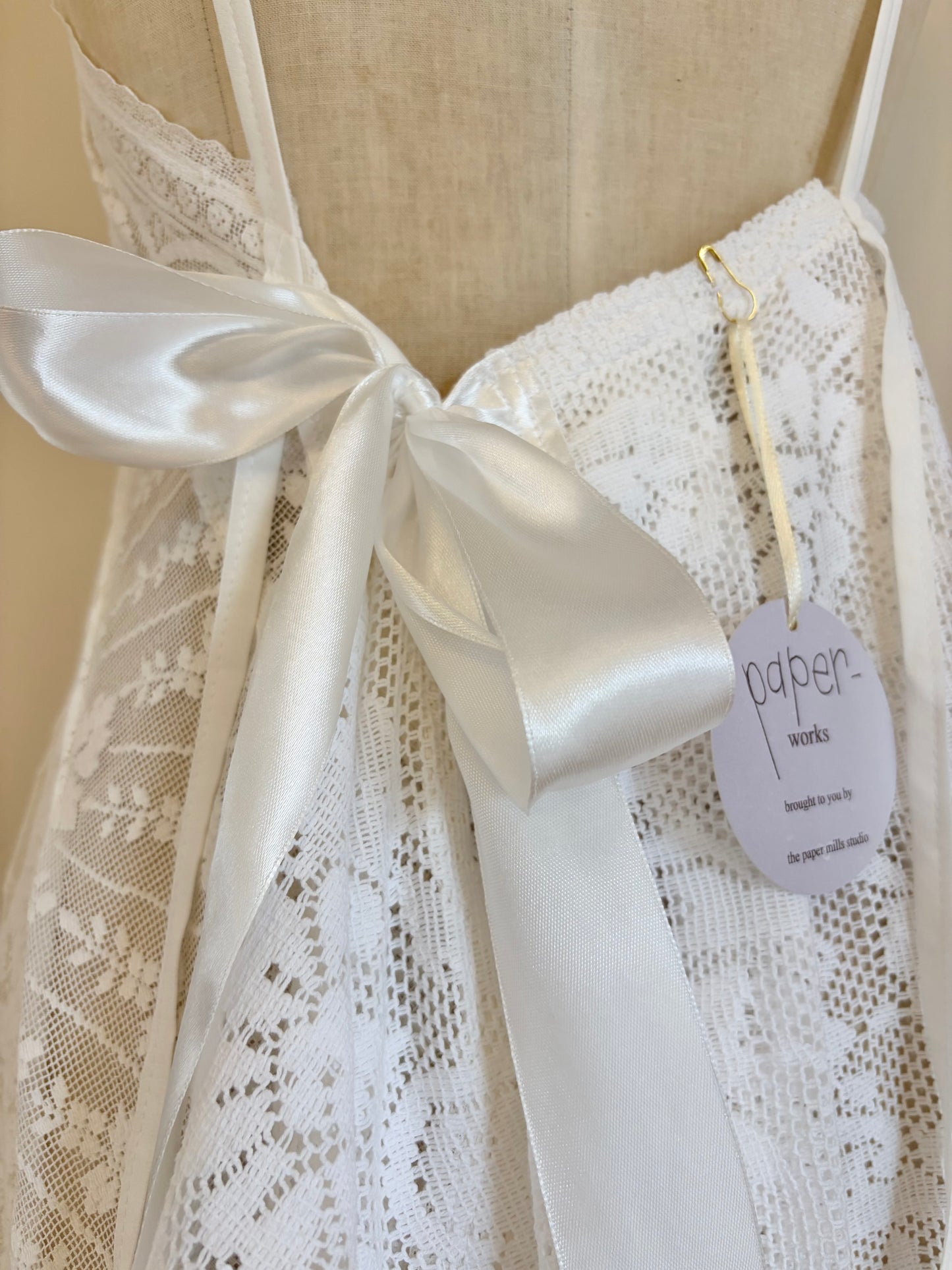 Curtain lace handkercief dress