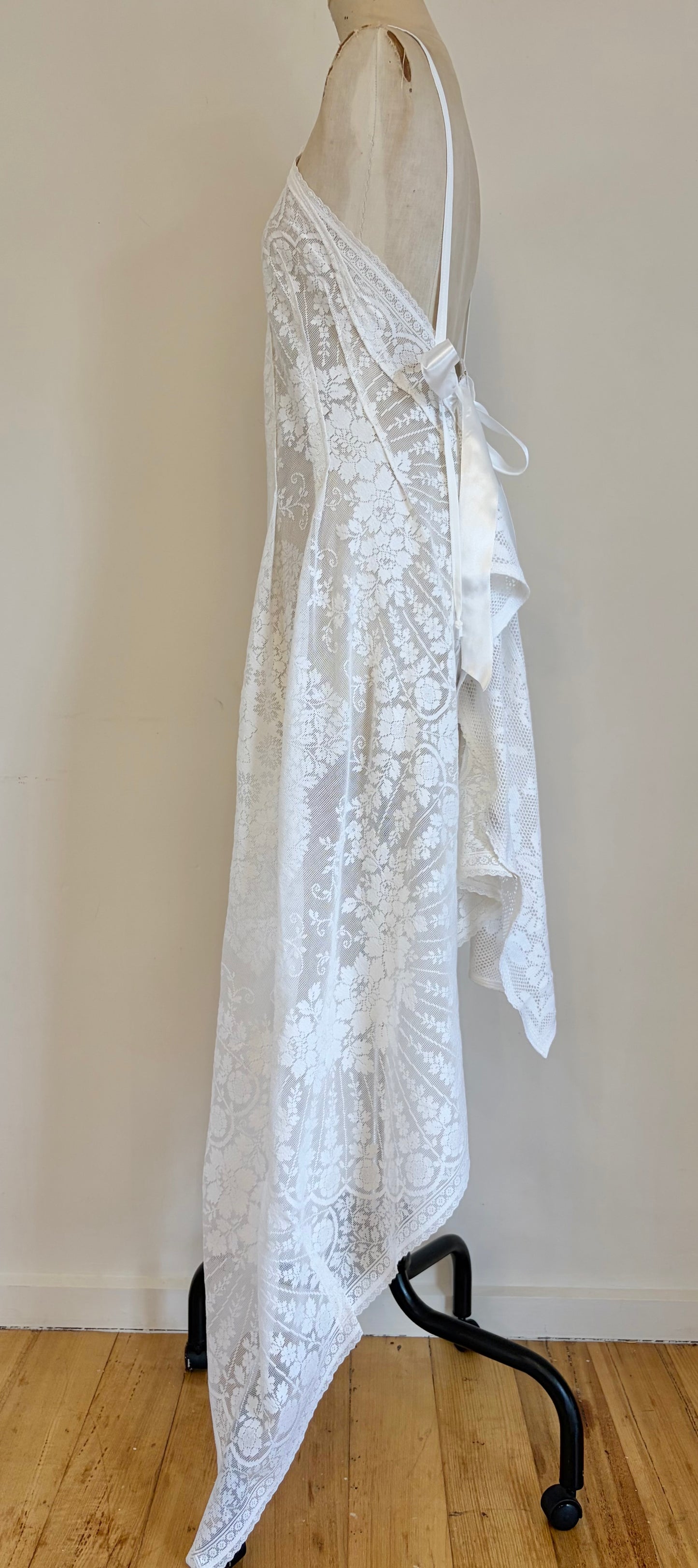 Curtain lace handkercief dress