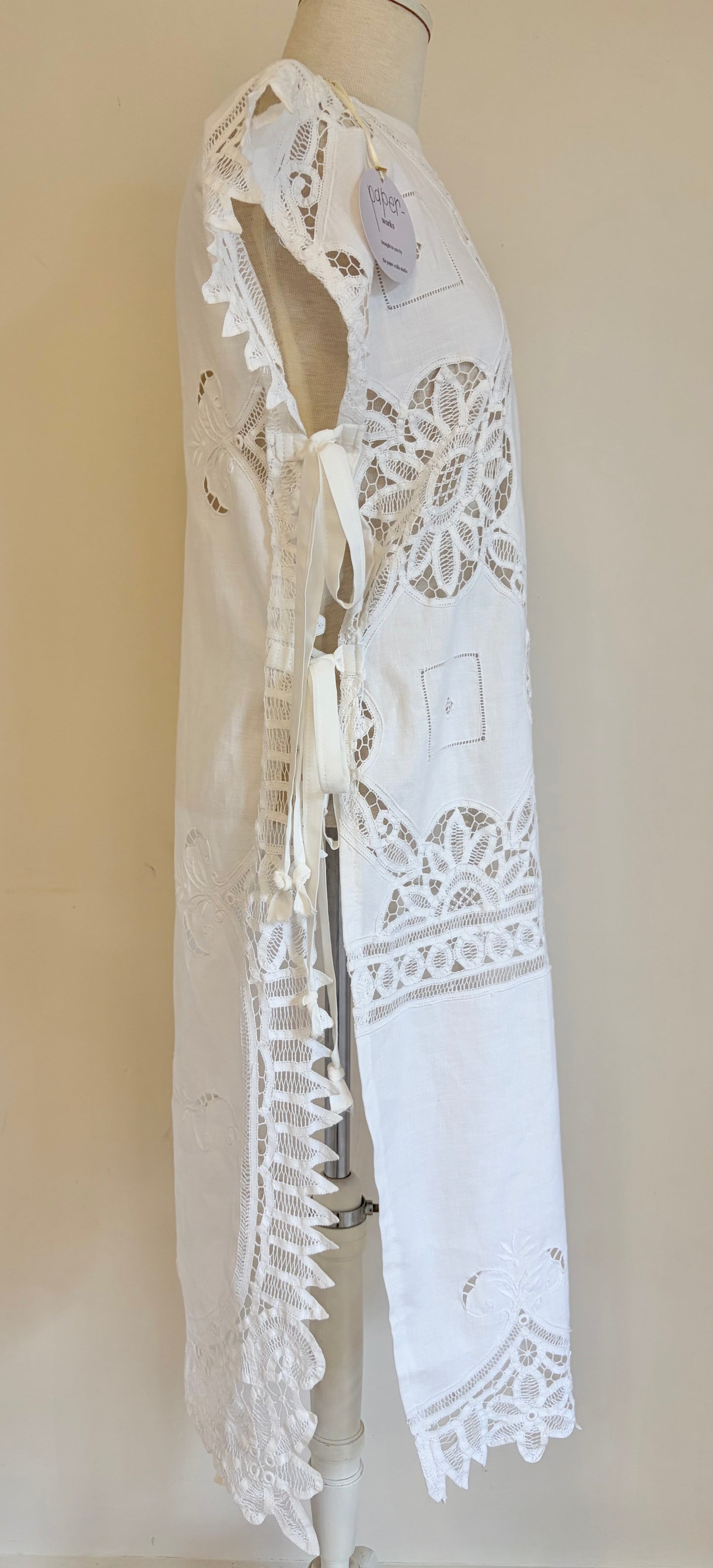Alina dress