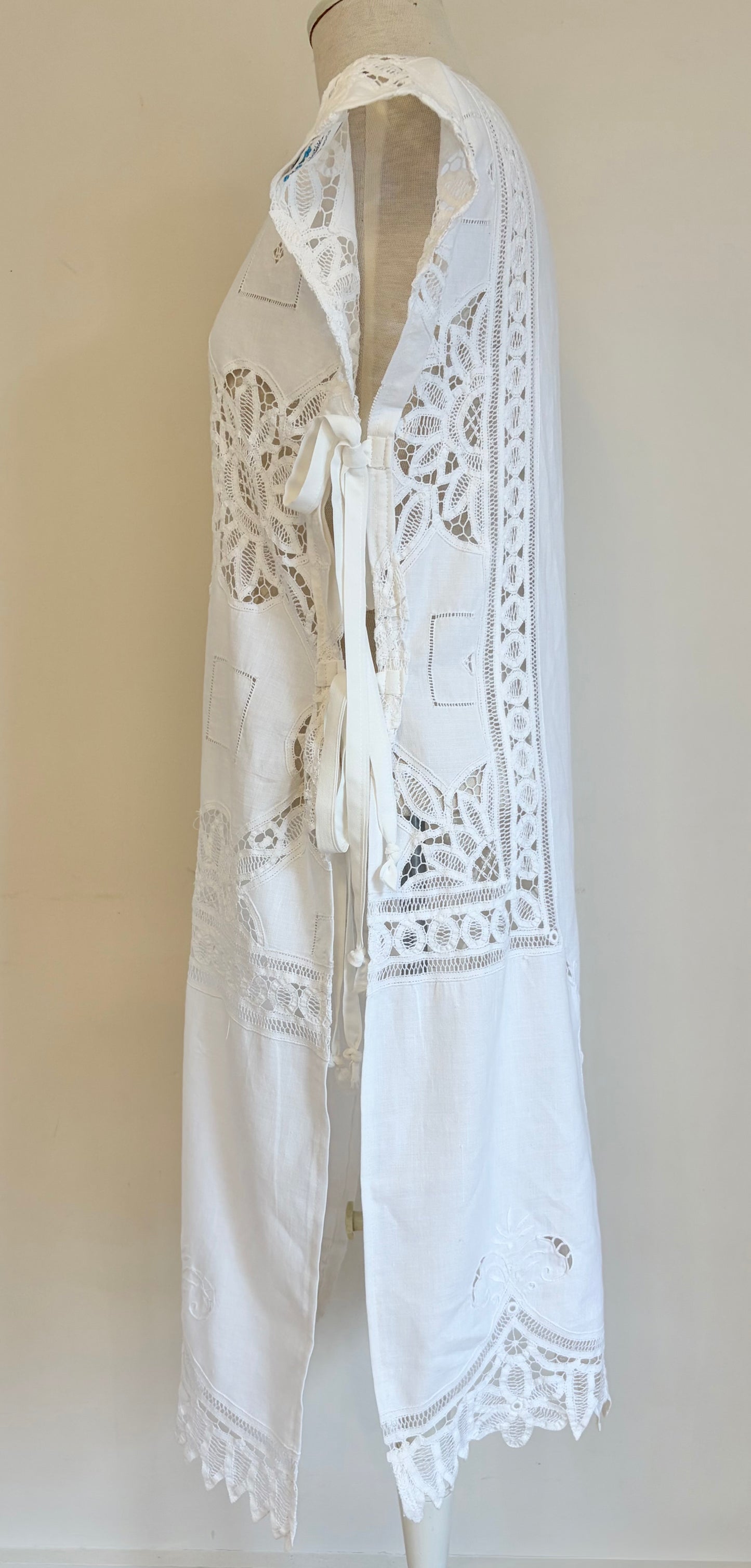 Alina dress